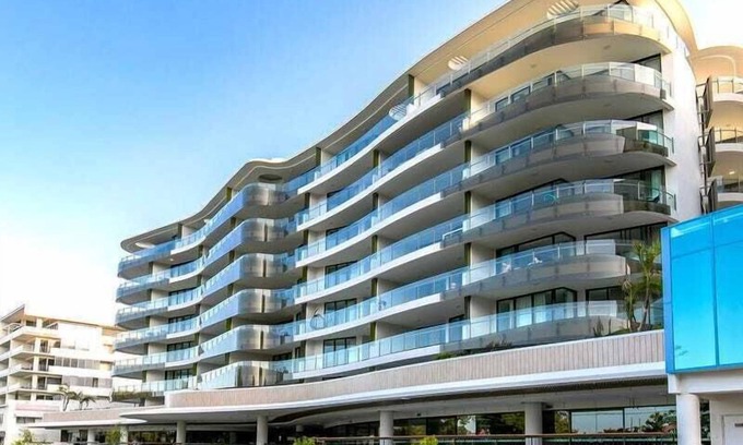 Maroochydore Apartment | RIVERVIEWS@The Cosmopolitan Unit 20805
