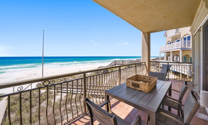Riviera Beach Apartment | "Riviera Grande 2" | Ocean Views | Community Pool | Thanksgiving Availability