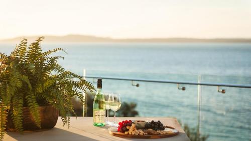 Nelson Bay House | Riviera - Panoramic Water Views In The Heart Of Nelson Bay