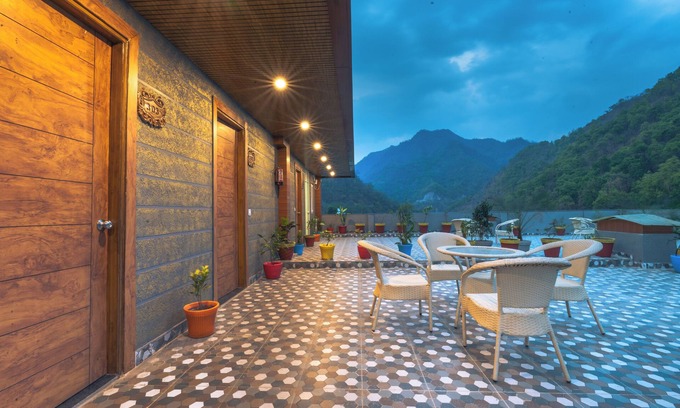 Paliyal Gaon Hotel | Riviera Resort Rishikesh