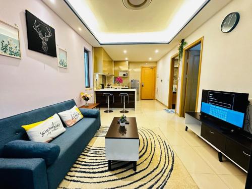 Central District Apartment | Rnf Princess Cove Dreamy - No Parking