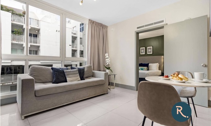 Brickell Apartment | Roami at Habitat Brickell | Gym | Combo #89
