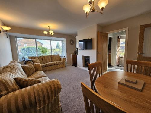 Robert Town House | Robin Cottage