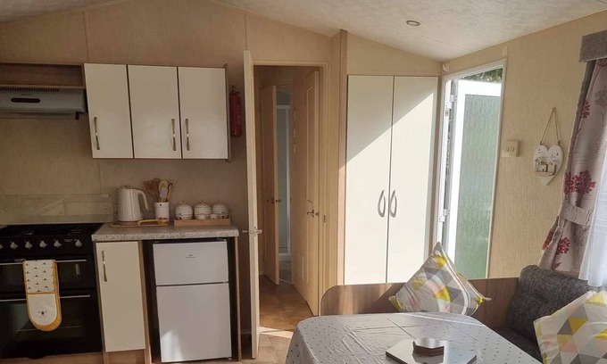 Rhyl House | Robin hood rhyl, over the road from the beach