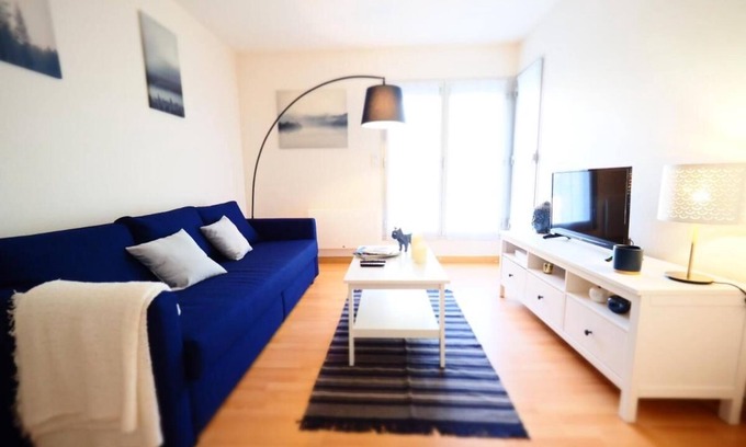 Thermal Apartment | ROCHAMBEAU Opposite the thermal baths - Private and secure parking lot