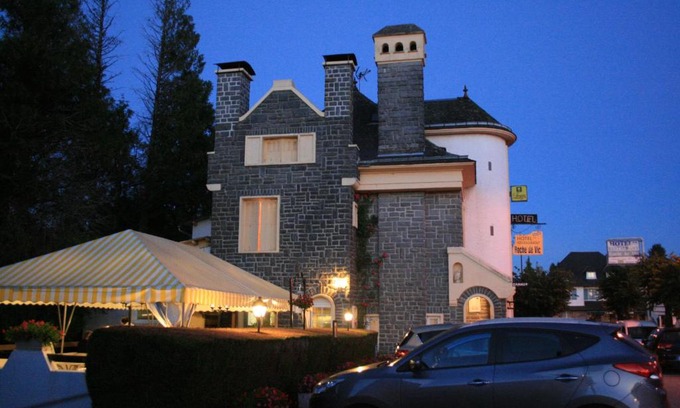 Albussac Hotel | Roche de Vic
