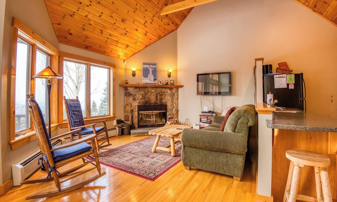 Rangeley Condo | Rock Pond Condo 77 - Ski in Ski out Cozy Condo at Saddleback