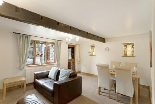 Bondgate Within House | Rock Side Barn at Pound Farm