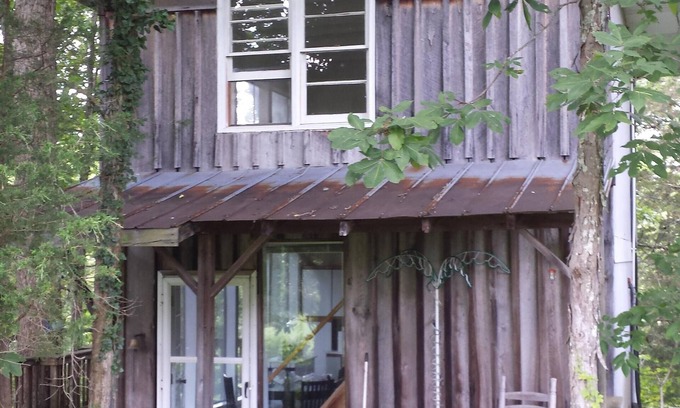 Owenton Cabin | RockinC Cabin. Private cabin in the tall trees. On a120 acre farm.