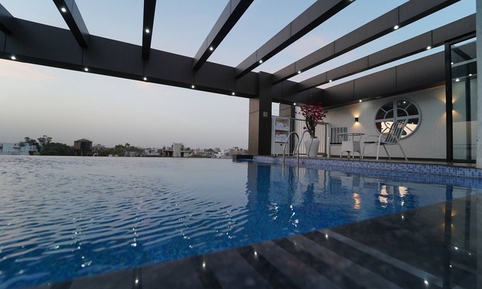 Greater Kailash Enclave I Hotel | Rockland Hotel - C R Park