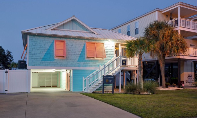 Garden City House | Rocks On The Side: Backyard Oasis – Steps to Sand, Private Pool!