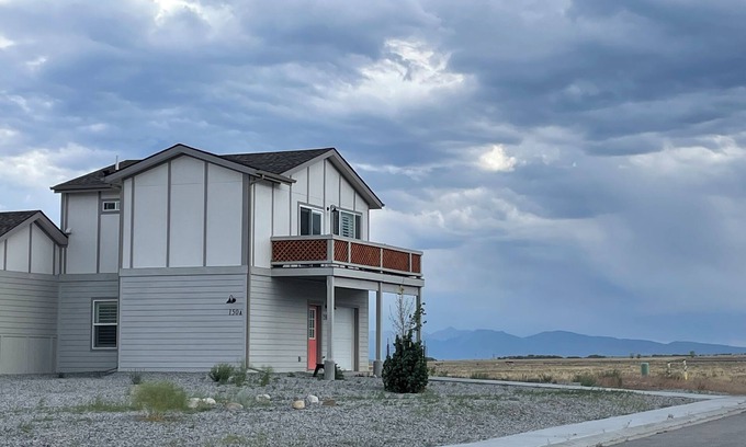 Buena Vista Apartment | Rocky Mountain getaway in Buena Vista with spectacular views and sunsets !