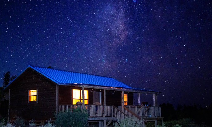Fredericksburg Cabin | Rocky Ridge Cedar Cabin W/Hot Tub & Amazing Views