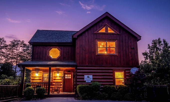 Sevierville Cabin | Rocky Top Roost - Two Community Pools, Relaxing Hot Tub, Rec Room, Wi-Fi