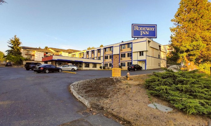 SeaTac Hotel | Rodeway Inn Seatac