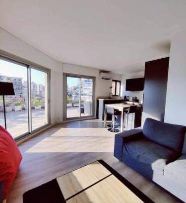 Saint-Sylvestre Apartment | Romantic 1BR Escape with Sun-Rooftop Terrace