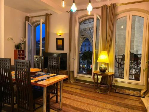 Strasbourg -Saint-Denis Apartment | Romantic Apartment in Paris