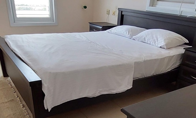 Netanya Apartment | Romantic appt. 10 min from the beach!