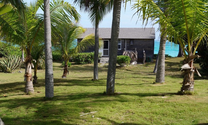 Double Bay Cottage | Romantic Cottage directly on private Double Bay Beach, Bahamas, "Senza Nome"