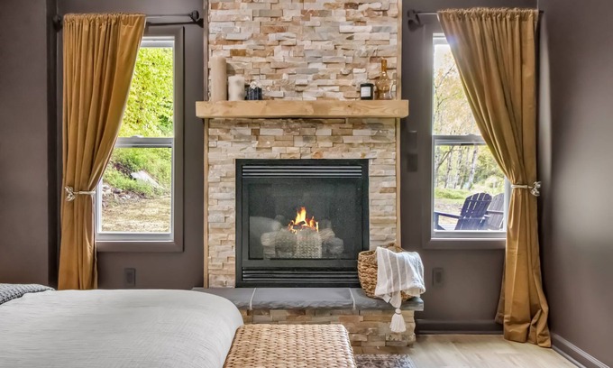 Ellicottville Cabin | Romantic Getaway in Ellicottville Close to Everything!