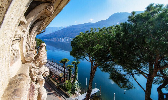 Morcote Apartment | Romantic lakefront loft in Morcote (Vaniglia)