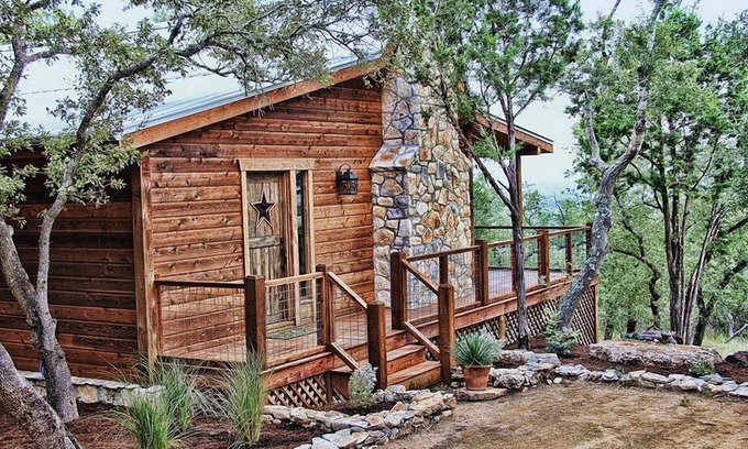 Wimberley Cabin | Romantic Luxury Cabin! Has it all Hot tub, Fireplace, Gorgeous Views!