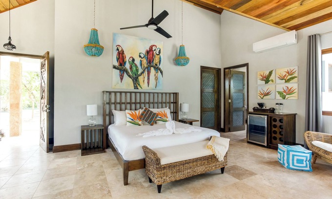 Placencia House | Romantic Oceanfront Bungalow with King Bed & Dual Rain Showers