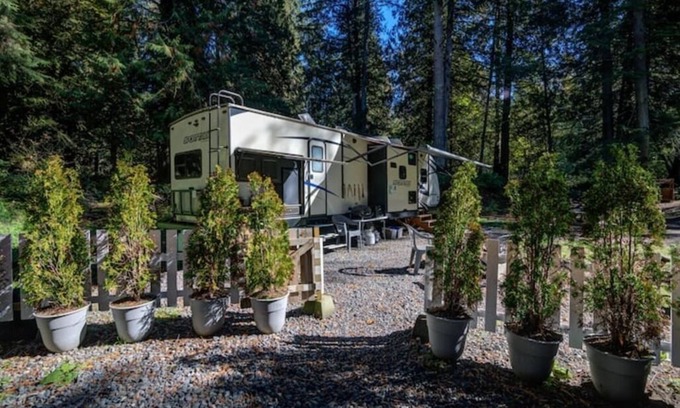 Enumclaw House | Romantic Stay on Riverfront 30 Acres w/ Hot Tub. Dog Friendly. LGBTQ Owned!