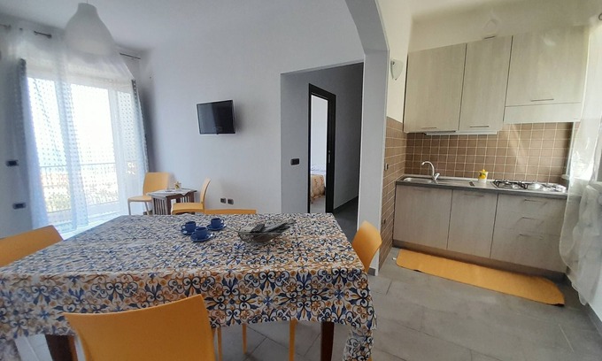 San Lucido Apartment | Romantic Sunsets with Panoramic Views