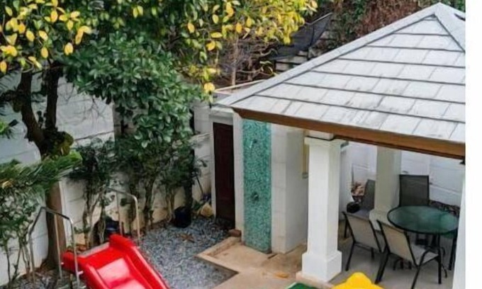Bang Lamung Villa | Romantic Thai Villa