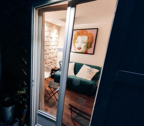 Montmartre Apartment | Romantic Tiny House inside Montmartre