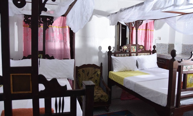 Stone Town House | Romantic zanzibar stone house,five minutes to forodhani