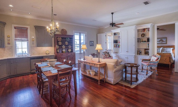 Rosemary Beach Apartment | Romarin Carriage House - Gulf Views! Close to Beach! Free Fitness & Tennis!