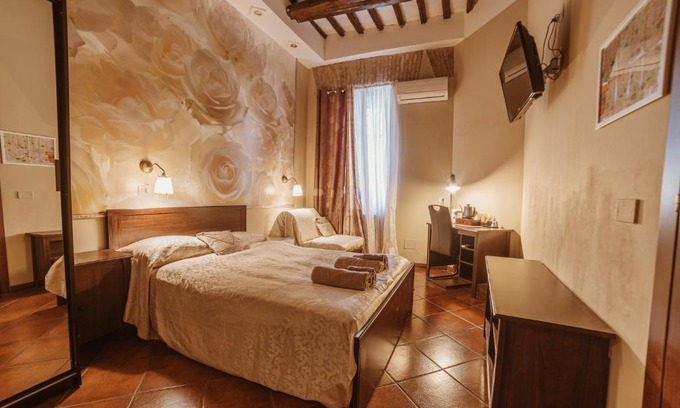 Rione V Ponte House | Ronda St. Angelo Suites