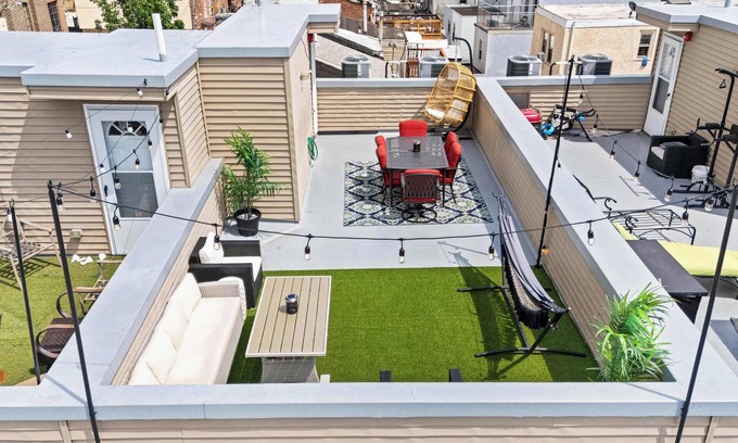 West Poplar House | Roof Deck! 3 Bdrm, 3 ba, Prime Location!