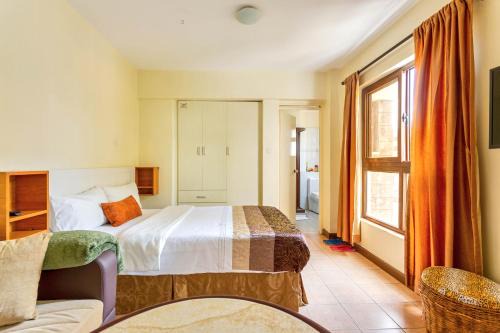 Ngara West Apartment | Rooftop Pool with City View - Studio