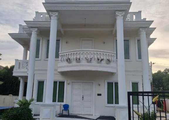 Telok Mas Villa | RoofTop Villa