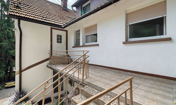 Baden-Baden Apartment | Room '7' with Shared Terrace and Wi-Fi