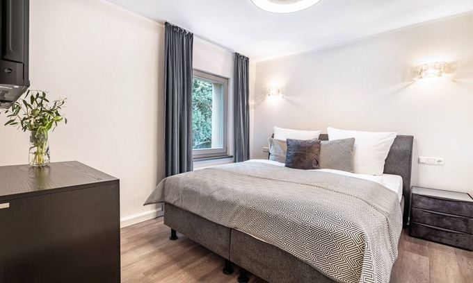 Meissen Apartment | Room 'Am Weißen Gold Nr 3' with Wi-Fi