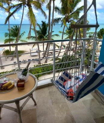 El Cortecito House | Room beach-front with private bathroom -Adults only