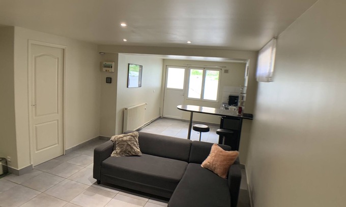 Goussainville Apartment | Room cosy near Roissy CDG