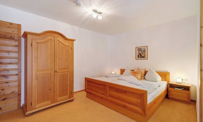 Glottertal Apartment | Room 'Deluxezimmer 4' with Mountain View, Shared Terrace and Wi-Fi