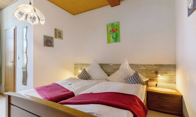 Oberkirch Apartment | Room 'Doppelzimmer 8' with Shared Terrace