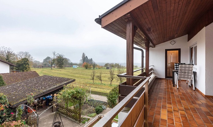 Bad Bellingen Apartment | Room 'Doppelzimmer 3 - Chardonnay' with Shared Terrace, Shared Garden and Wi-Fi