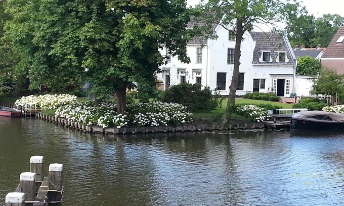 Vreeland Bed & Breakfast | 'Room Eleven' aan de Vecht