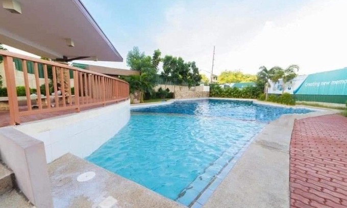 Muntinlupa Apartment | Room in Alabang