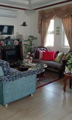 Jaro House | Room in Lustria Castle
