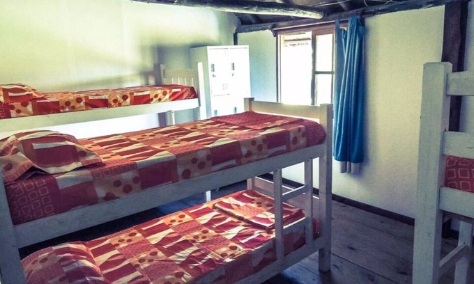 El Chorro Bed & Breakfast | ROOM IV, 6 PEOPLE
