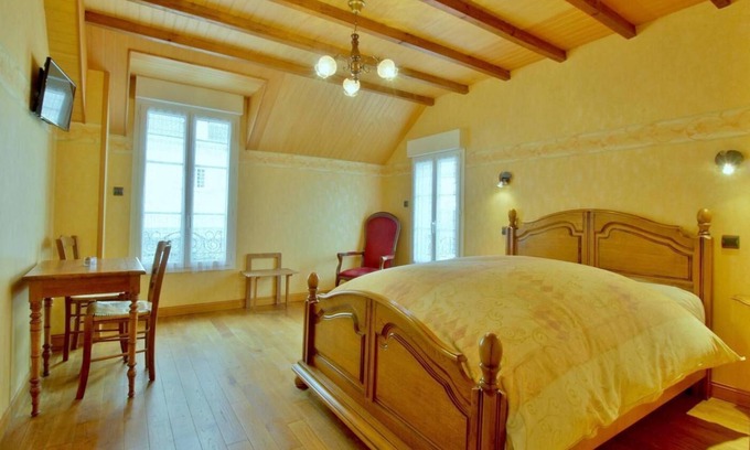 Aspin-en-Lavedan Bed & Breakfast | Room le Béout 2 people