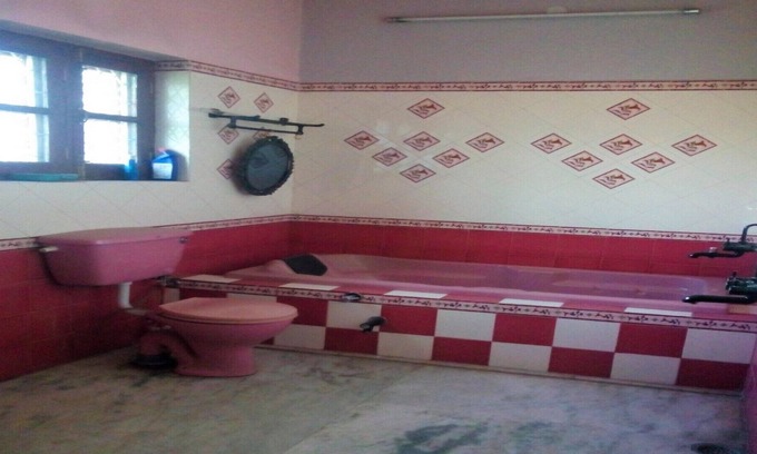 Bullawala House | Room near Canal Road